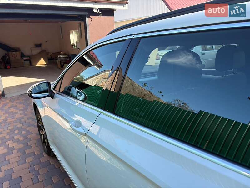 Універсал Volkswagen Passat 2020 в Прилуках