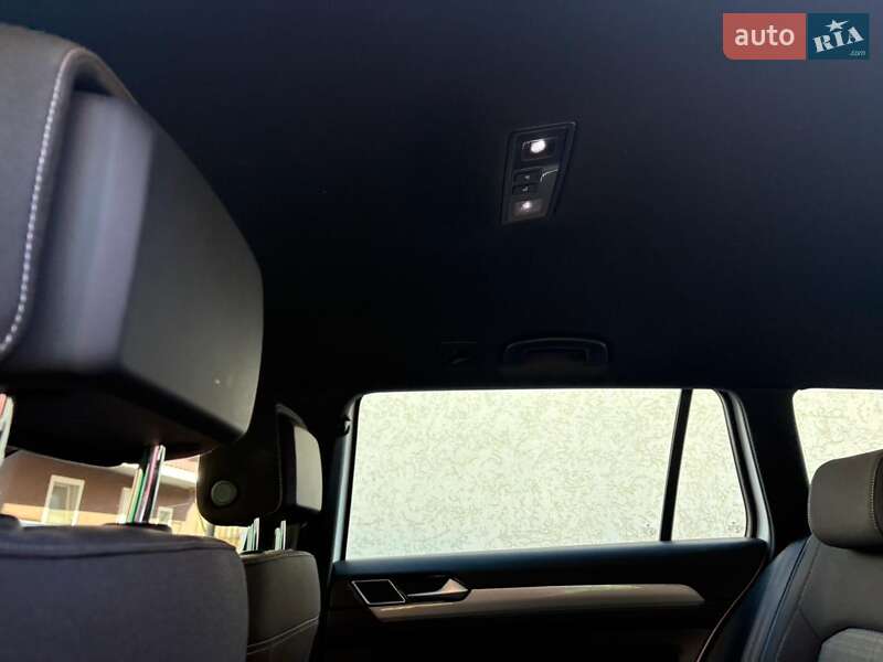 Універсал Volkswagen Passat 2020 в Прилуках