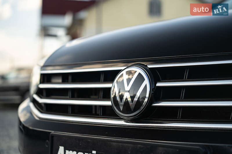 Універсал Volkswagen Passat 2021 в Чернівцях