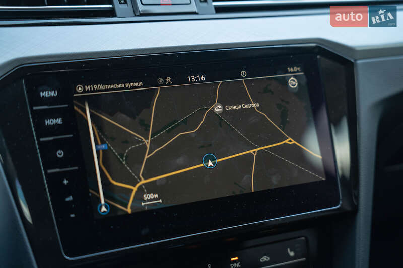 Універсал Volkswagen Passat 2021 в Чернівцях