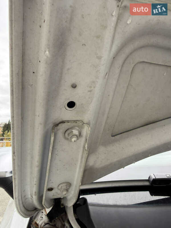 Универсал Volkswagen Passat 2017 в Киеве фото 20 Универсал Volkswagen Passat 2017 в Киеве