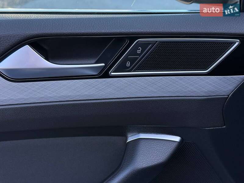 Универсал Volkswagen Passat 2021 в Ровно фото 20 Универсал Volkswagen Passat 2021 в Ровно
