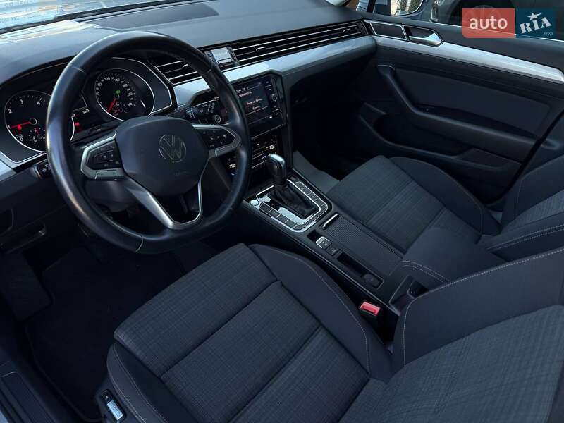 Универсал Volkswagen Passat 2021 в Ровно фото 25 Универсал Volkswagen Passat 2021 в Ровно