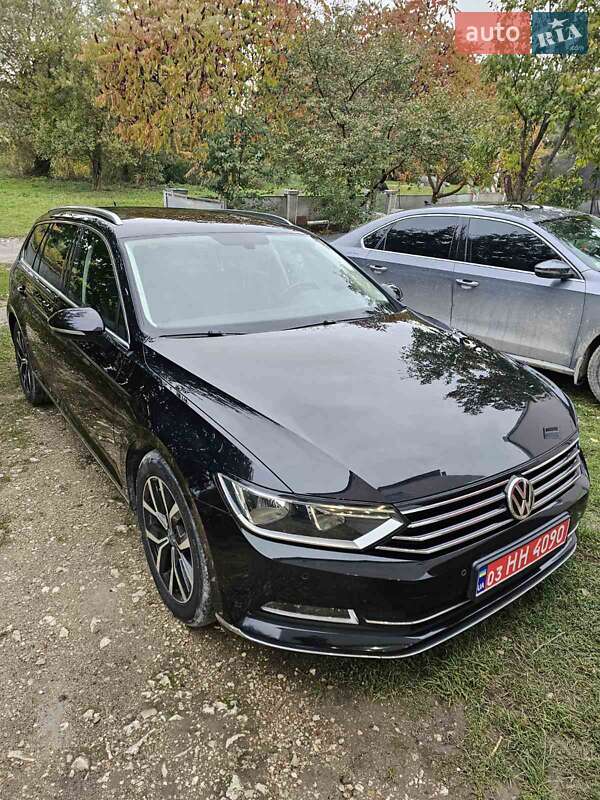 Універсал Volkswagen Passat 2015 в Тернополі