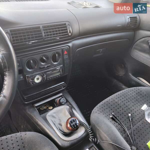 Універсал Volkswagen Passat 1997 в Івано-Франківську