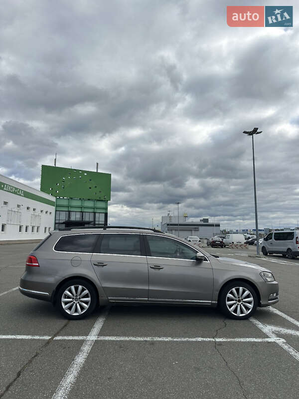 Универсал Volkswagen Passat 2011 в Киеве фото 6 Универсал Volkswagen Passat 2011 в Киеве