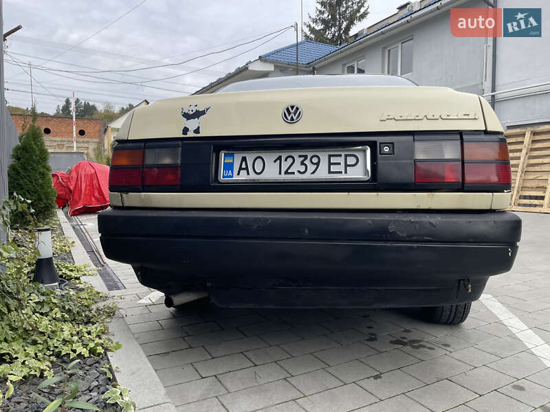 Седан Volkswagen Passat 1991 в Ужгороде фото 13 Седан Volkswagen Passat 1991 в Ужгороде