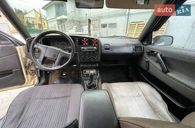 Седан Volkswagen Passat 1991 в Ужгороде