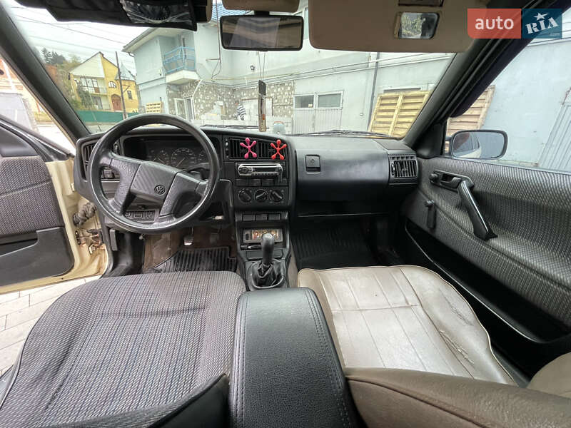 Седан Volkswagen Passat 1991 в Ужгороде фото 26 Седан Volkswagen Passat 1991 в Ужгороде