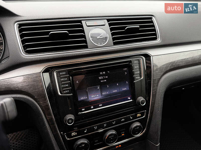 Седан Volkswagen Passat 2015 в Киеве фото 18 Седан Volkswagen Passat 2015 в Киеве