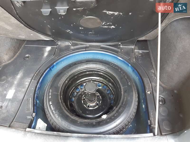 Универсал Volkswagen Passat 2003 в Ровно фото 11 Универсал Volkswagen Passat 2003 в Ровно
