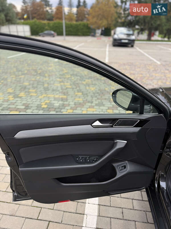 Універсал Volkswagen Passat 2020 в Луцьку