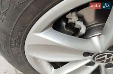 Седан Volkswagen Passat 2021 в 