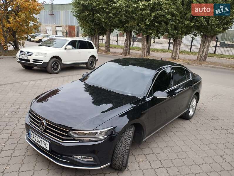 Седан Volkswagen Passat 2021 в Черкассах