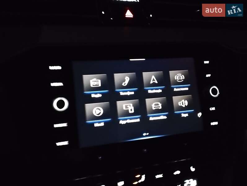 Седан Volkswagen Passat 2021 в Черкассах