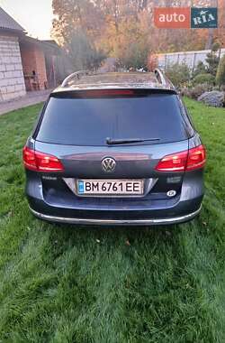Универсал Volkswagen Passat 2011 в 