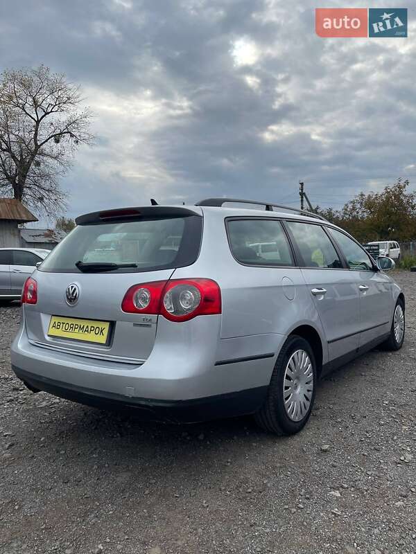 Універсал Volkswagen Passat 2009 в Ужгороді