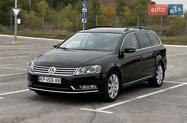 Універсал Volkswagen Passat 2012 в Запоріжжі