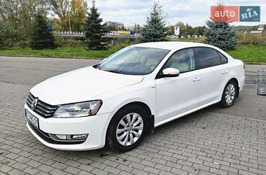 Седан Volkswagen Passat 2014 в 