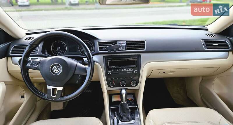 Седан Volkswagen Passat 2014 в Чернівцях фото 5 Седан Volkswagen Passat 2014 в Чернівцях