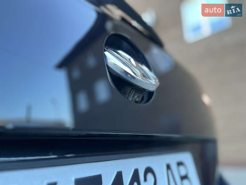 Универсал Volkswagen Passat 2015 в Харькове