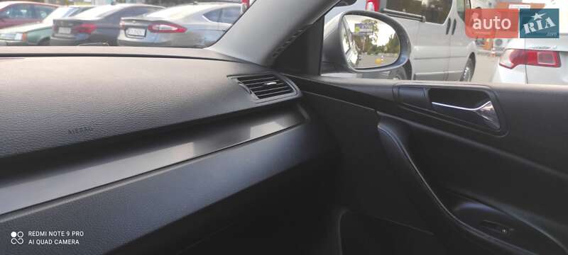 Универсал Volkswagen Passat 2006 в Киеве фото 84 Универсал Volkswagen Passat 2006 в Киеве