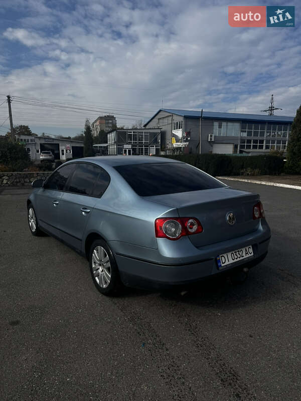 Седан Volkswagen Passat 2005 в Знаменке фото 3 Седан Volkswagen Passat 2005 в Знаменке