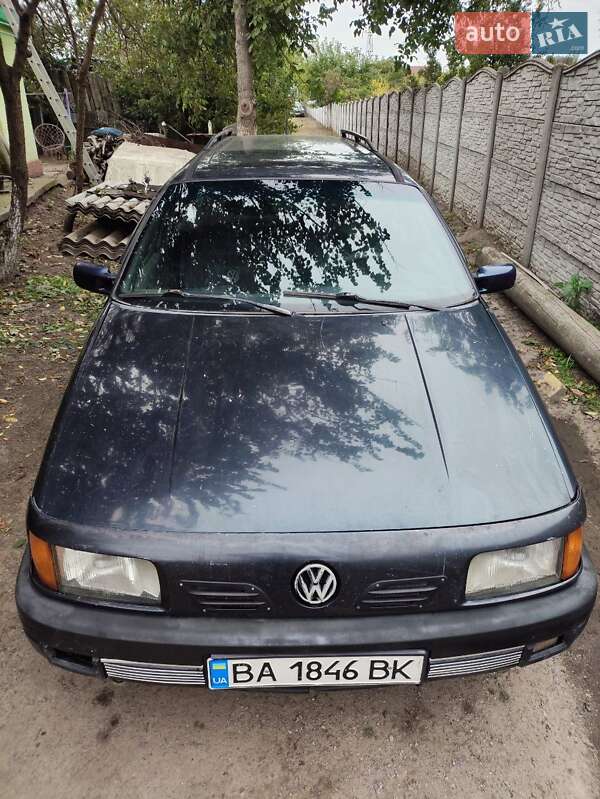 Универсал Volkswagen Passat 1990 в Кременчуге фото Универсал Volkswagen Passat 1990 в Кременчуге