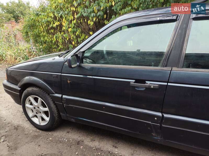 Универсал Volkswagen Passat 1990 в Кременчуге фото 10 Универсал Volkswagen Passat 1990 в Кременчуге