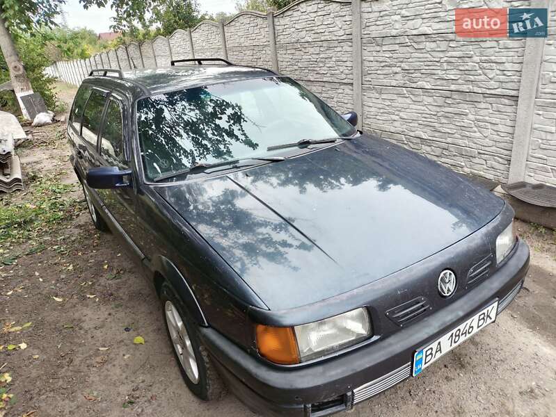 Универсал Volkswagen Passat 1990 в Кременчуге фото 5 Универсал Volkswagen Passat 1990 в Кременчуге