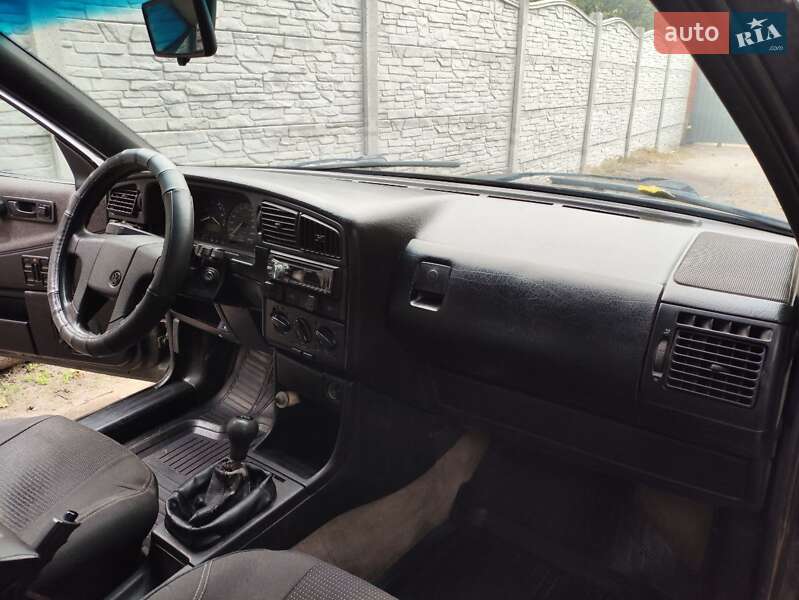 Универсал Volkswagen Passat 1990 в Кременчуге фото 24 Универсал Volkswagen Passat 1990 в Кременчуге
