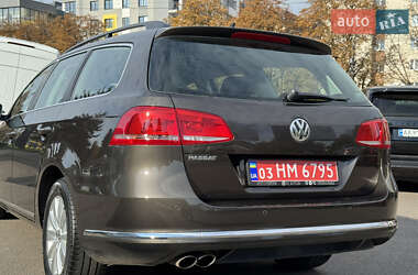 Универсал Volkswagen Passat 2012 в 