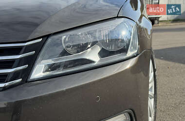 Универсал Volkswagen Passat 2012 в 