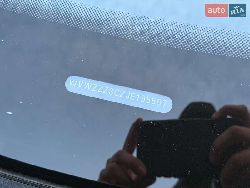 Седан Volkswagen Passat 2018 в Чернівцях