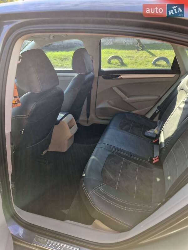 Седан Volkswagen Passat 2016 в Александрие фото 8 Седан Volkswagen Passat 2016 в Александрие