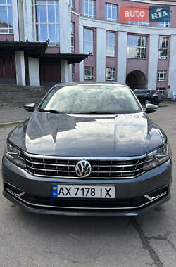 Седан Volkswagen Passat 2017 в Дніпрі