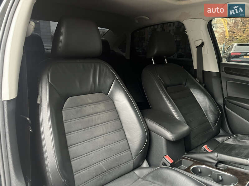 Седан Volkswagen Passat 2015 в Киеве фото 18 Седан Volkswagen Passat 2015 в Киеве