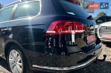 Універсал Volkswagen Passat 2011 в  фото 21 Універсал Volkswagen Passat 2011 в