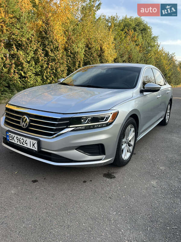 Седан Volkswagen Passat 2020 в Рівному фото 2 Седан Volkswagen Passat 2020 в Рівному