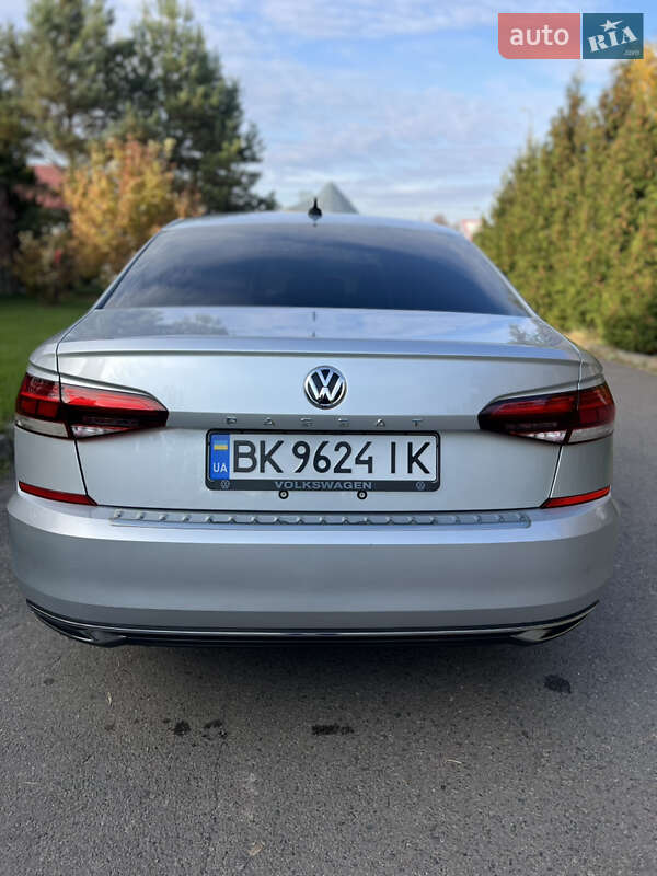 Седан Volkswagen Passat 2020 в Рівному фото 15 Седан Volkswagen Passat 2020 в Рівному