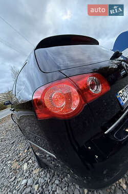 Универсал Volkswagen Passat 2010 в 
