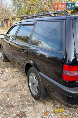 Универсал Volkswagen Passat 1996 в  фото 15 Универсал Volkswagen Passat 1996 в