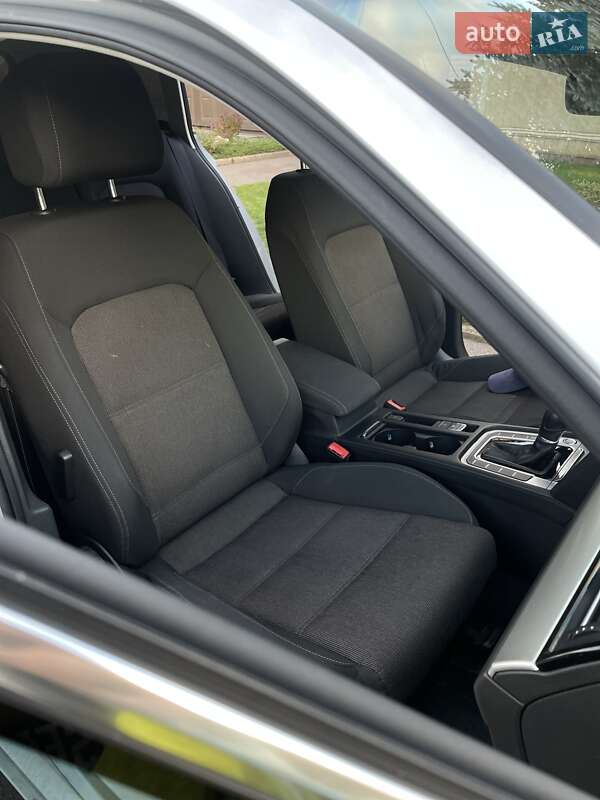 Универсал Volkswagen Passat 2016 в Кривом Роге
