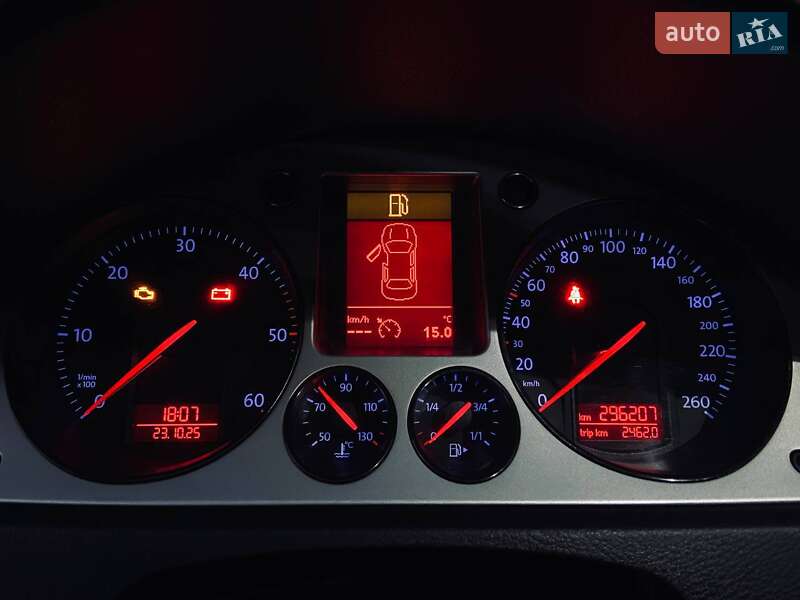 Універсал Volkswagen Passat 2007 в Миколаєві