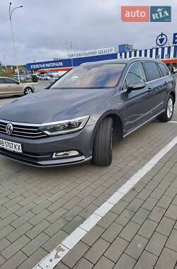 Універсал Volkswagen Passat 2016 в Вінниці