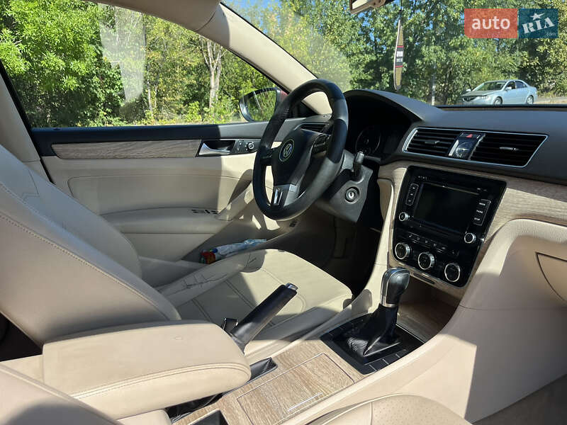 Седан Volkswagen Passat 2012 в Кривом Роге фото 12 Седан Volkswagen Passat 2012 в Кривом Роге