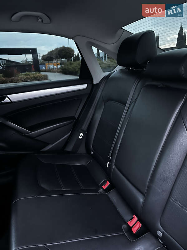 Седан Volkswagen Passat 2013 в Тернополе фото 11 Седан Volkswagen Passat 2013 в Тернополе