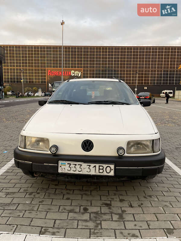 Универсал Volkswagen Passat 1992 в Луцке