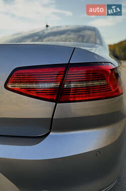 Седан Volkswagen Passat 2018 в 