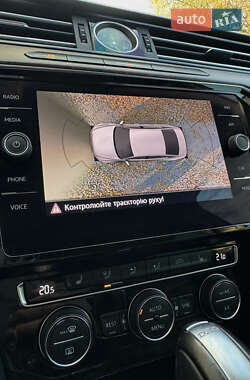 Седан Volkswagen Passat 2018 в 